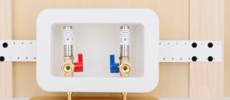 CAJA DE SALIDA PARA LAVADORA EASTMAN DE 1/2" CONEXION PEX LATON BLANCO