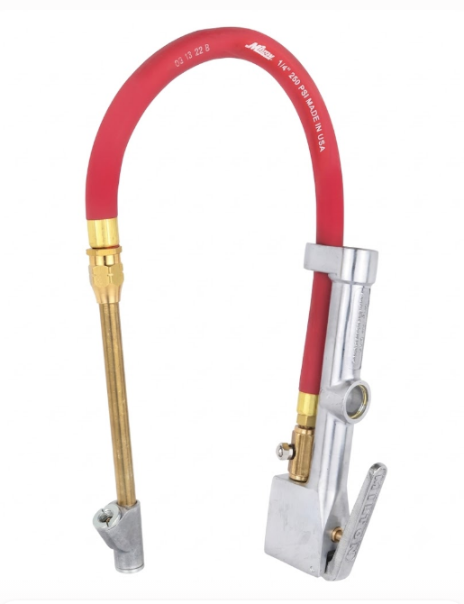 Inflador calibrador de cabeza doble Milton 516, manguera roja y manómetro circular plateado