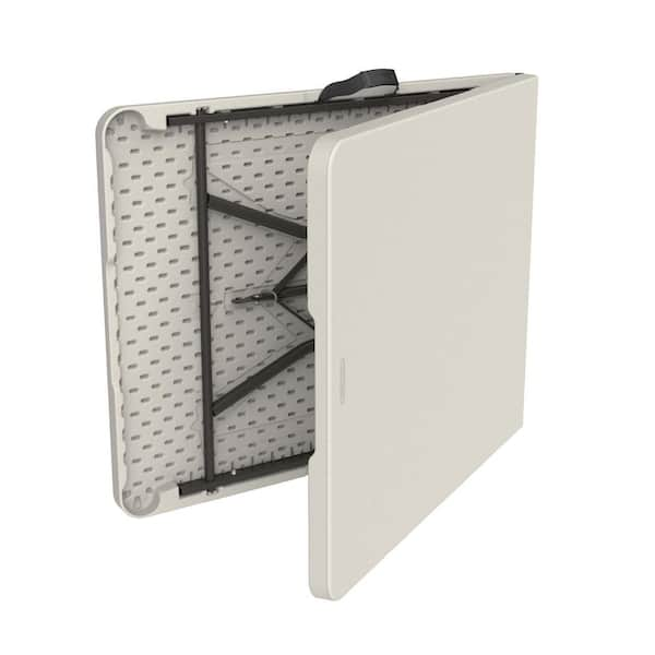 MESA DE PLASTICO 6FT PLEGABLE A LA MITAD COLOR ALMENDRA LIFETIME