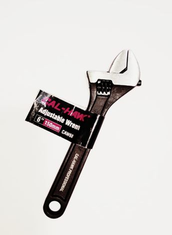 LLAVE AJUSTABLE 6" CAL-HAWK B