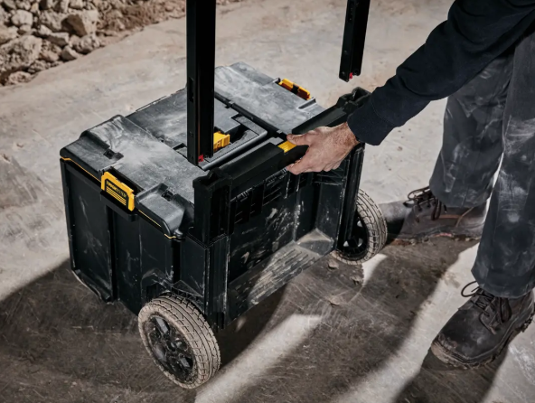 CAJA PORTAHERRAMIENTA DE 24" CON RUEDAS TOUGHSYSTEM
