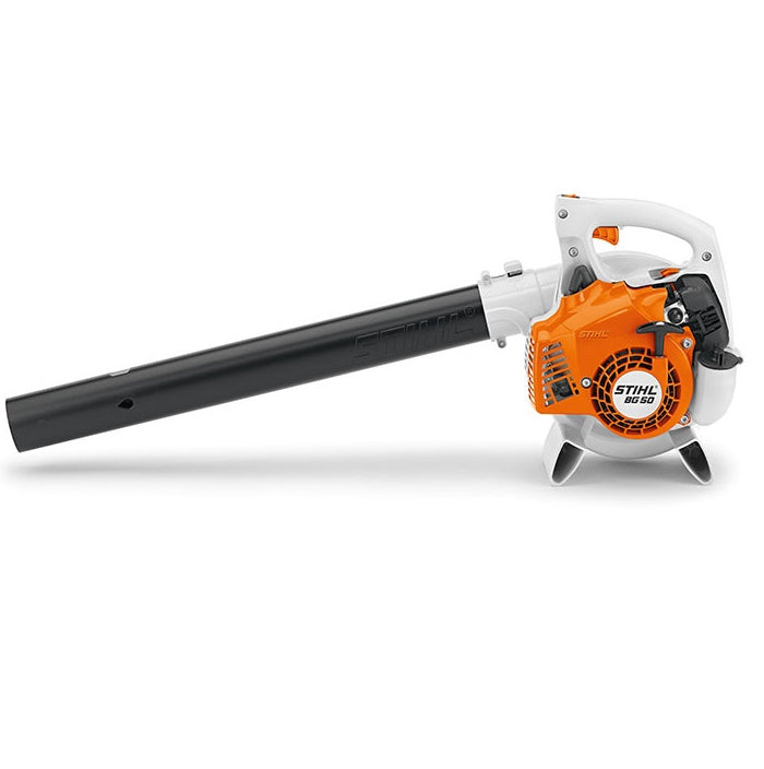 SOPLADORA BG50, MOTOR A GASOLINA STHIL, CAPACIDAD DE 27CM3