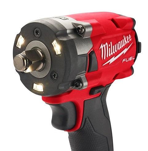 LLAVE DE IMPACTO DE 1/2" M18 FUEL™ MILWAUKEE