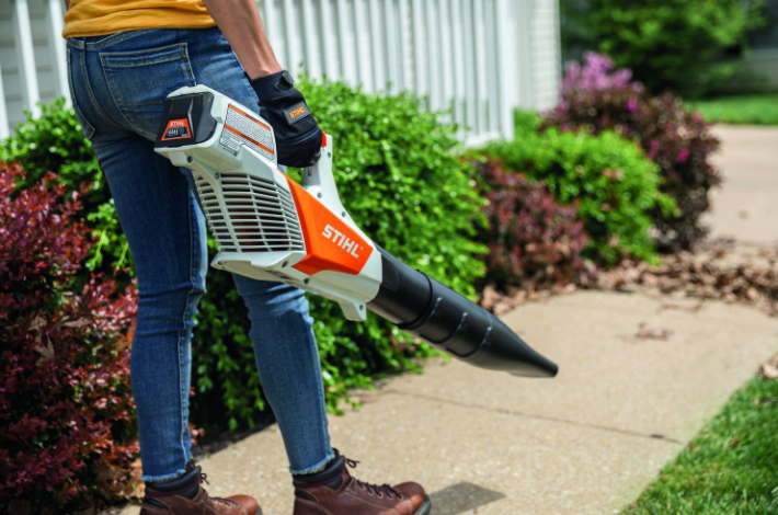 SOPLADORA BGA57, INALAMBRICA STIHL, AK
