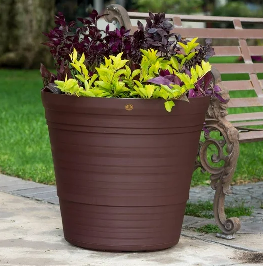 MACETA PLASTICA ARTESANAL JUMBO COLOR CHOCOLATE