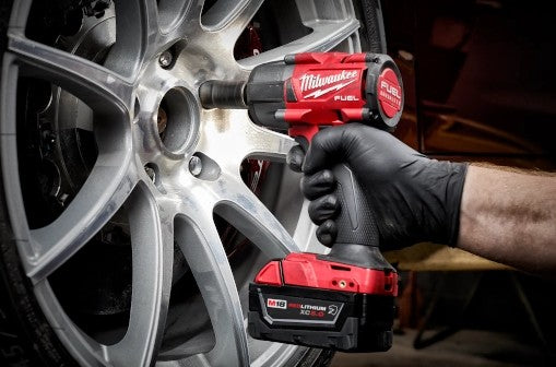 LLAVE DE IMPACTO INALAMBRICA DE TORQUE M18 DE 1/2" MILWAUKEE