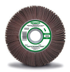 RUEDA FLAP CON CENTRO METALICO