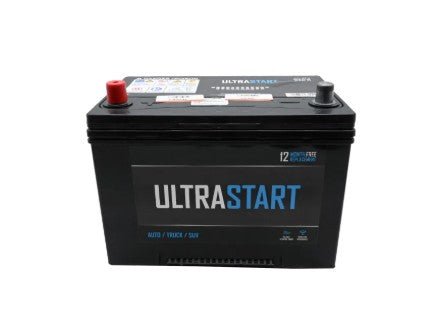 Acumulador Ultrastart 34 negro, de 800 amperios de arranque en frío, con bornes rojo y negro.